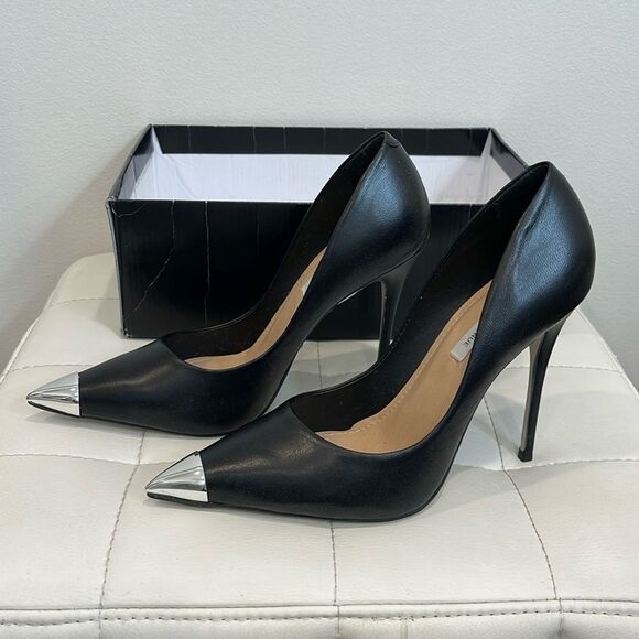 Saks Fifth Avenue Shoes - SAKS FIFTH AVENUE Pointed Toe Stiletto Leather Pump with Chrome Tip